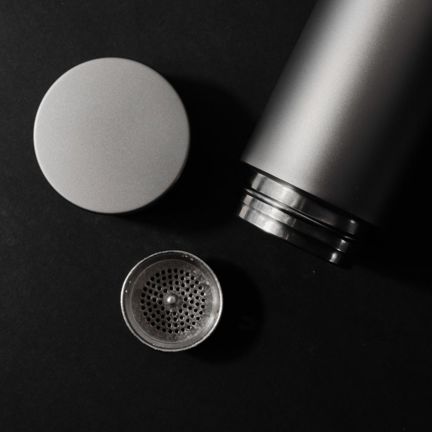 Nordvik® 100% Ren Titanium Vandflaske - Drik Rent, Lev Bedre.